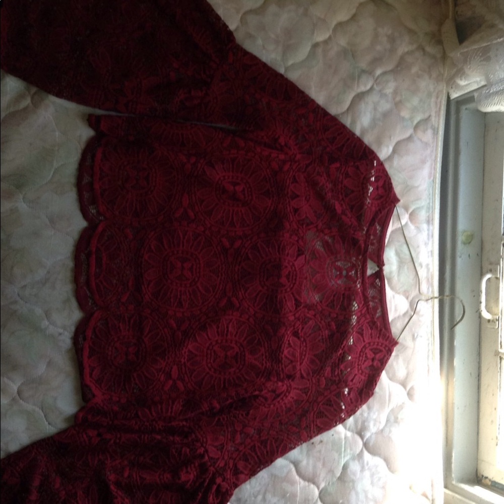 Red lace crop top